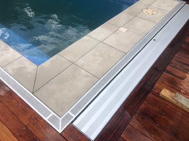Downunder Pool roller system