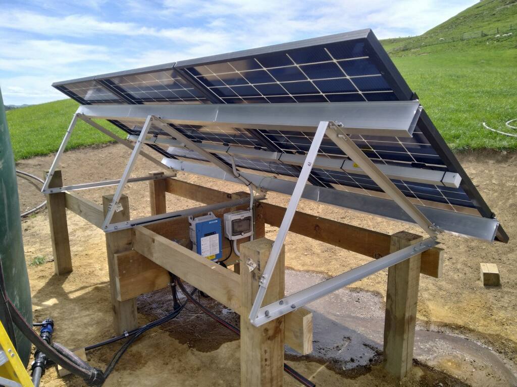 Panel Pitched frame